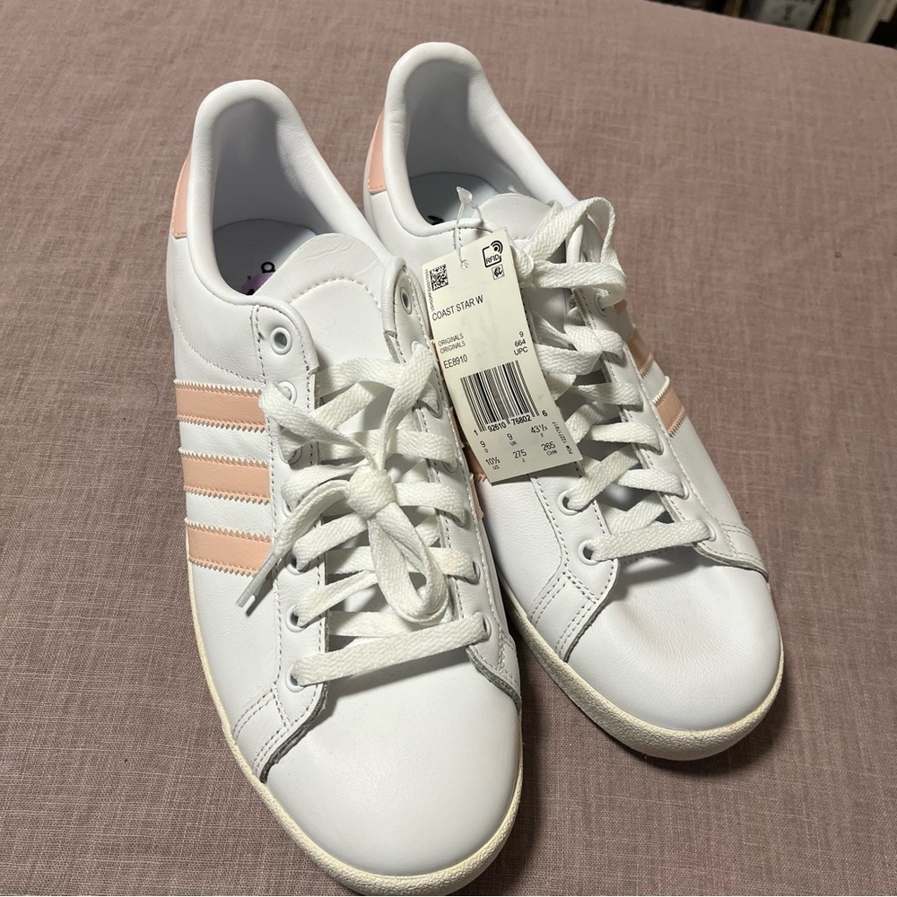 NWT Adidas Coast Star Sneakers Baby Pink/White Womens Size 10.5 - Picture 2 of 7